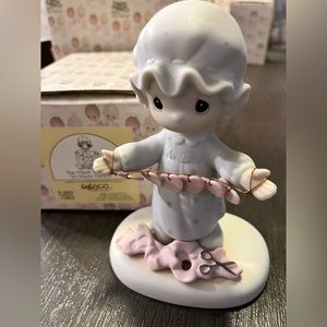 Precious Moments 1983 “You Have Touched So Many Hearts” E-2821